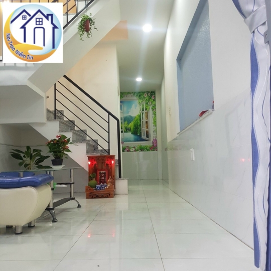 BÁN NHÀ 1 TRỆT 2 LẦU, SÂN THƯỜNG, GIÁ CHỈ 1 TỶ 1 TRĂM 50 MƯƠI TRIỆU ĐỒNG.