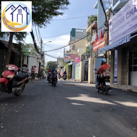 Bán căn nhà 1 sẹc  diện tích : 8,8x24m, Bạch Đằng, P2, Tân Bình, Tp HCM, Gần Sân Bay Tân Sơn Nhat